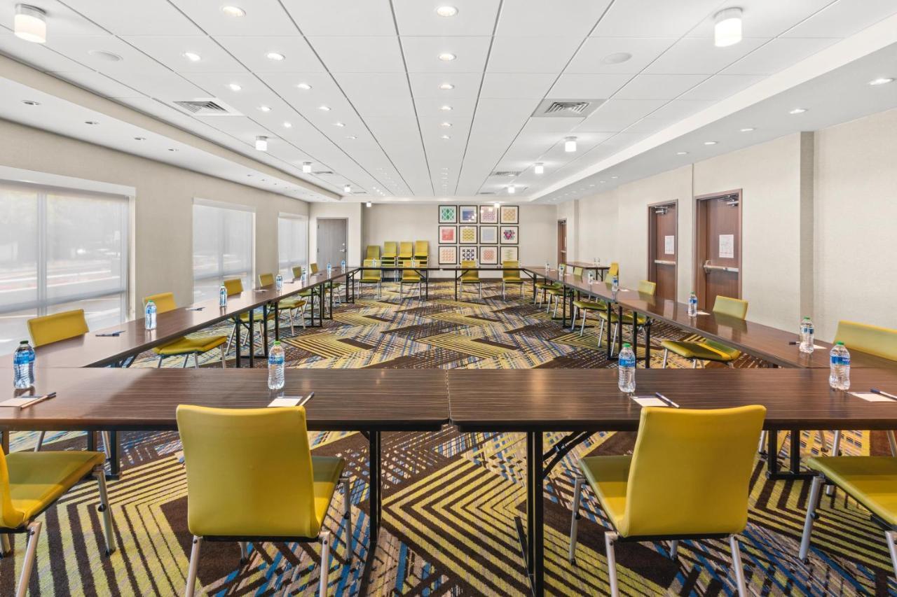 Holiday Inn Express Hotel & Suites Willows By Ihg Exteriör bild