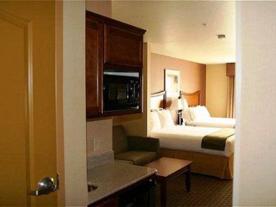 Holiday Inn Express Hotel & Suites Willows By Ihg Exteriör bild